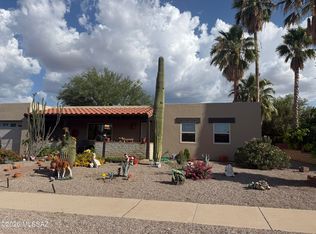132 E Santa Rebecca Dr, Green Valley, AZ 85614