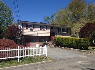 13 Charles Ln, Spring Valley, NY 10977