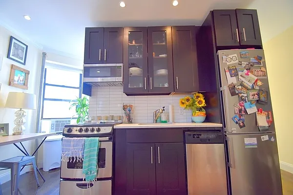 Rented by Voro New York | media 3