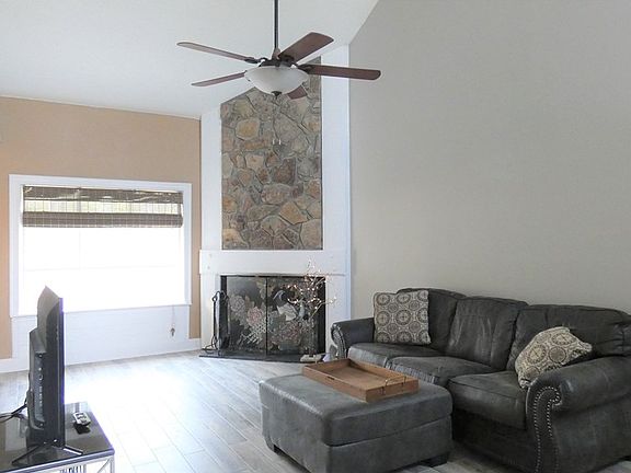 3rd image of 1580 Us Highway 19 S APT 10