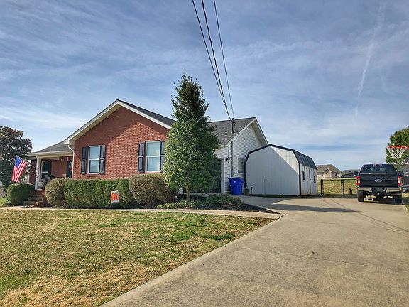 3rd image of 248 Chapman Overlook Dr