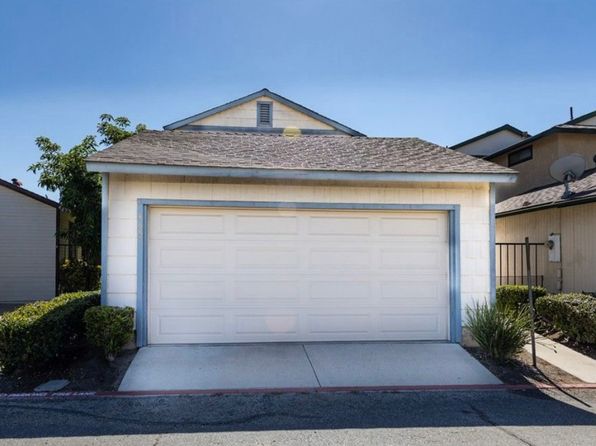 4887 Village Green Way