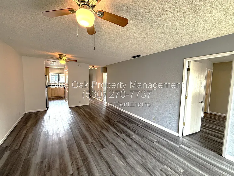 1420 Sherman Ave #16 — Photo 4