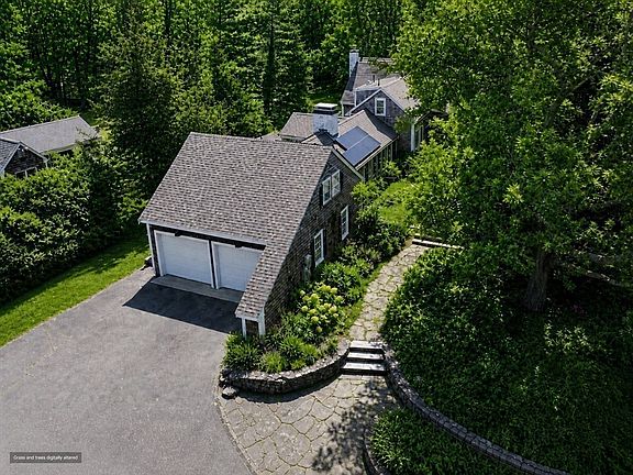 4th image of 60 Rock Harbor Rd