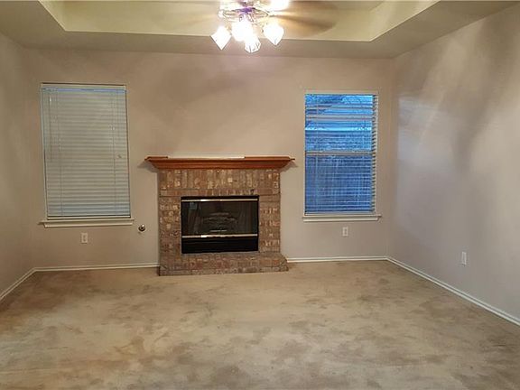 5th image of 7428 Lady Suzannes Ct