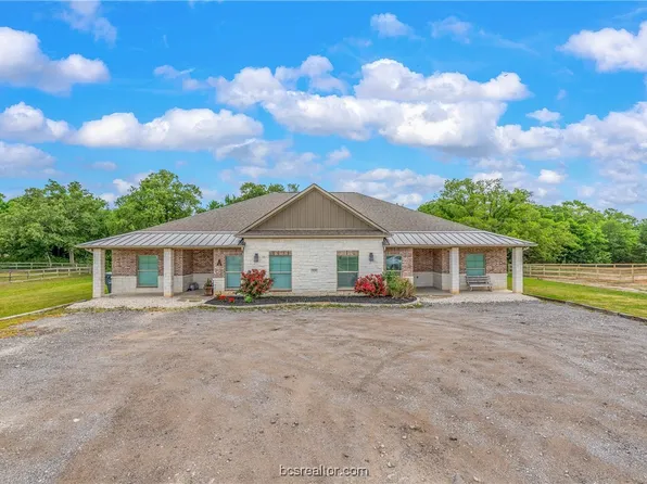 4011 Golden Eagle Dr #B, Bryan, TX 77808