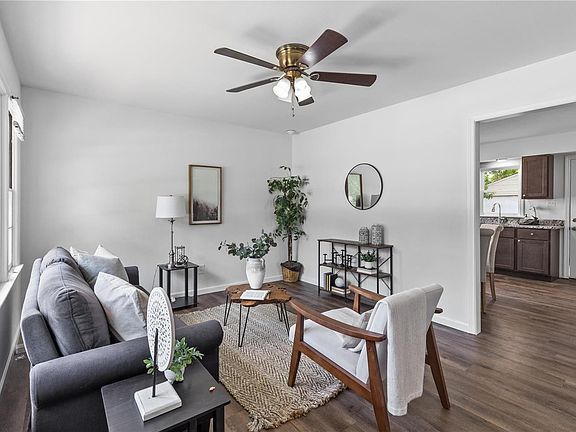 3rd image of 11221 Saint Shawn Ln