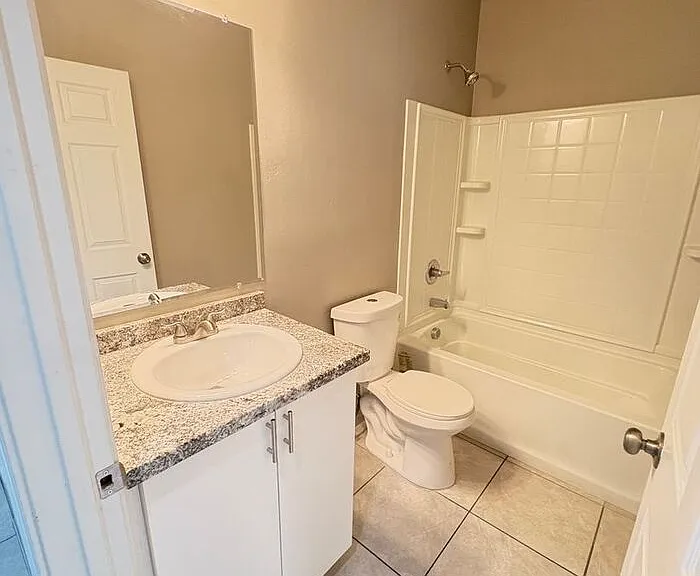 4013 E 22nd St #2 — Photo 15