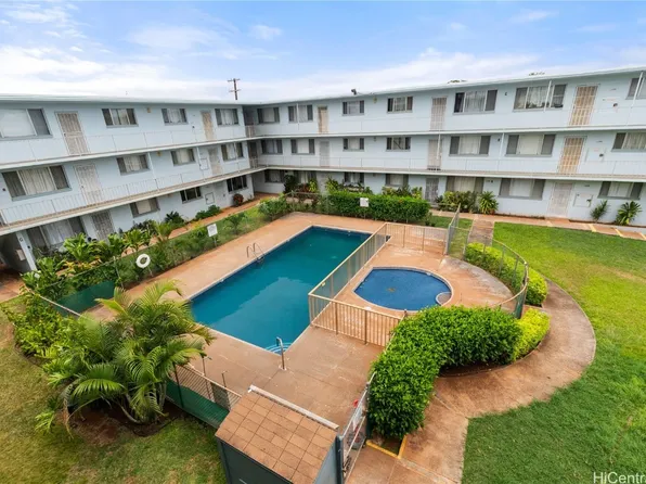 94-011 Waipahu St APT F318, Waipahu, HI 96797