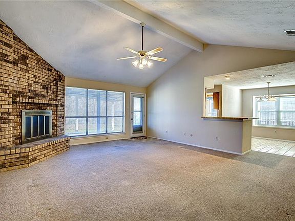 4th image of 416 Plantation Dr