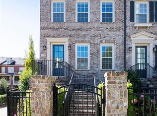 2432 Gatebury Cir, Chamblee, GA 30341