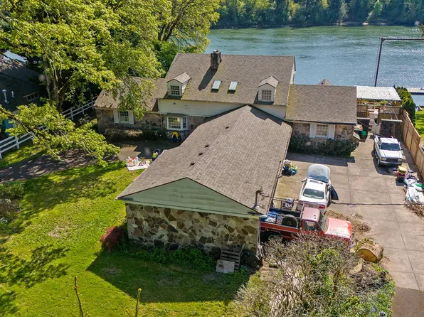 16169 SE River Forest Pl, Milwaukie, OR 97267