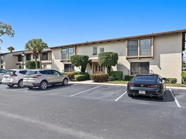 507 Plaza Seville Ct APT 16, Treasure Island, FL 33706