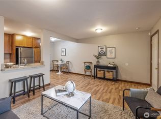 1953 S I St APT 9, Tacoma, WA 98405