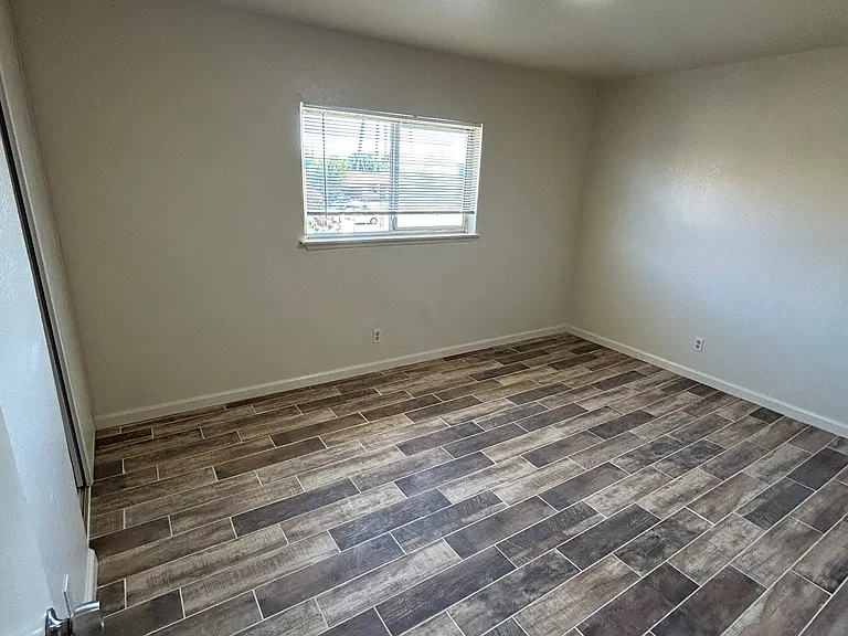 1200 Oak Ave #C — Photo 13