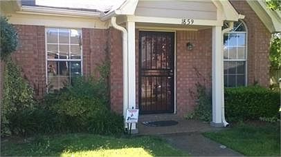 1st image of 1859 Eagle Shore Dr