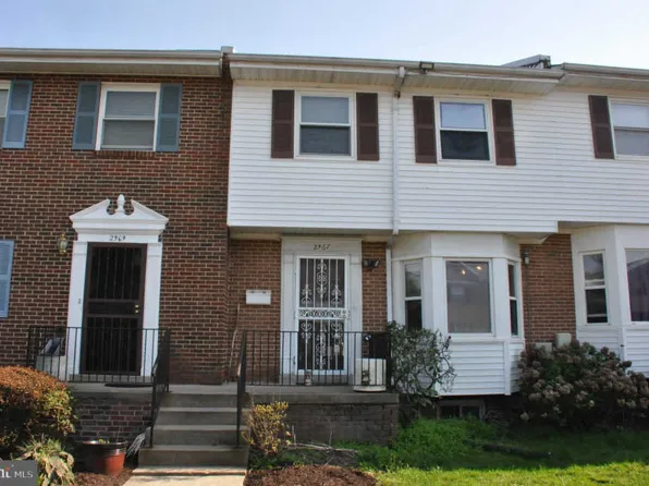 2967 Sunset Ln #2967, Suitland, MD 20746