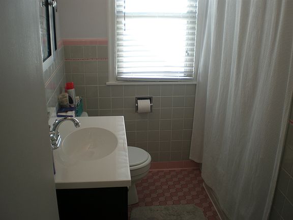 Main Floor Bath