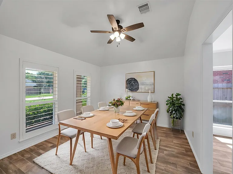 28223 Fantail Dr — Photo 3