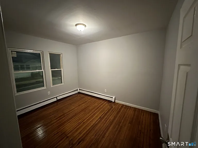 634 Garden St — Photo 2