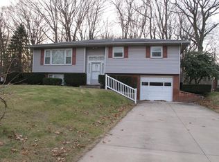 1254 Redbud Dr, Chesterton, IN 46304