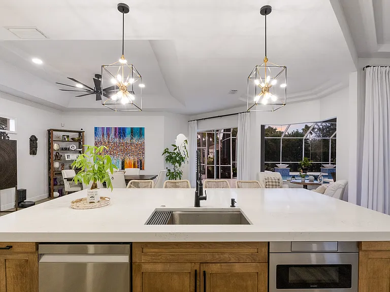 9405 Boxthorn Pl — Photo 14