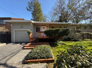 102 Riddle Rd, Glen Ellen, CA 95442