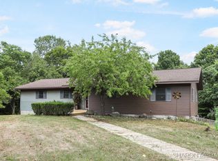 2754 60th St, Fennville, MI 49408