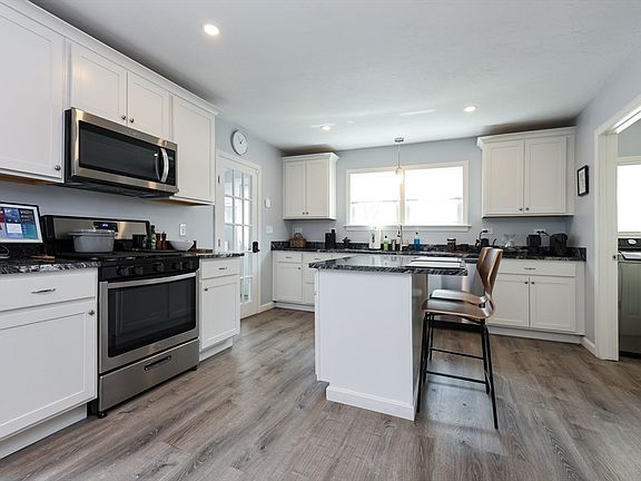 4th image of 21 Orchard St #21