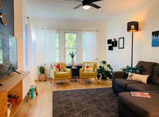 4231 N Spaulding Ave #1, Chicago, IL 60618
