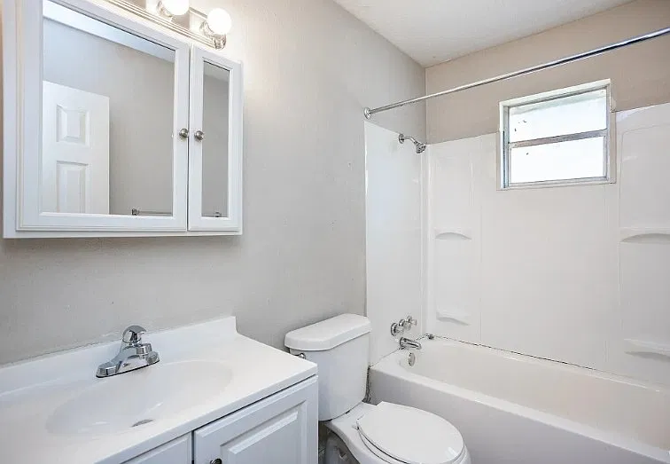 1 bed, 500 sqft, $795 — Photo 3