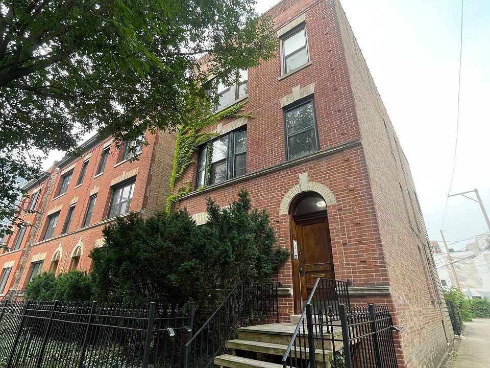 1st image of 2408 N Surrey Ct #1