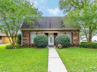 205 Nederland Dr, Houma, LA 70360