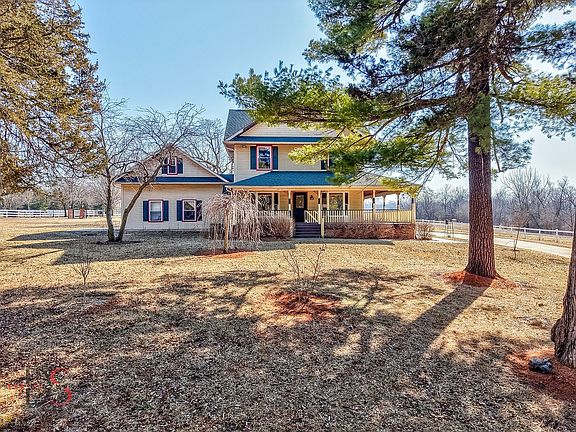 3rd image of 10978A Crimmin Rd