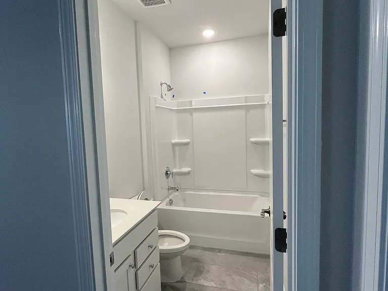 720 Branthurst Dr — Photo 8