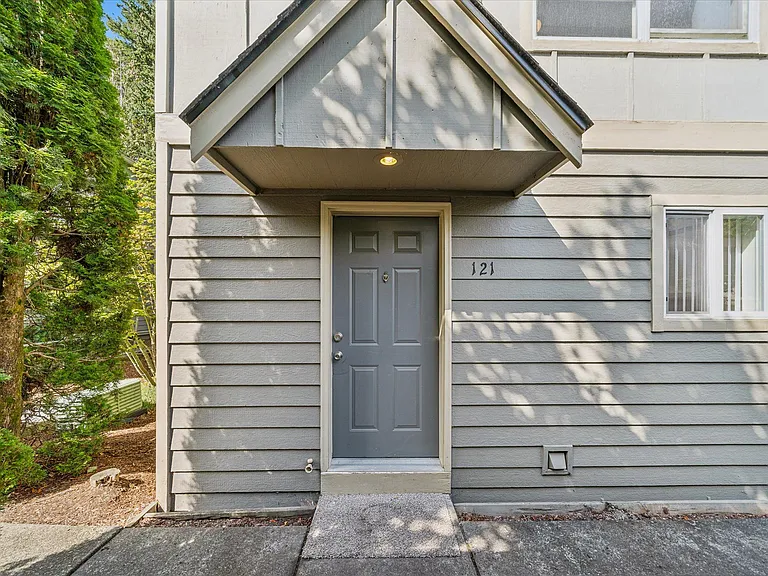 Tuxedo Park Apartments — Photo 52