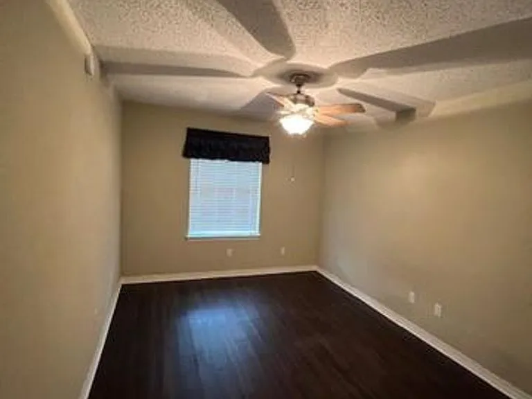 228 Constellation Dr — Photo 12