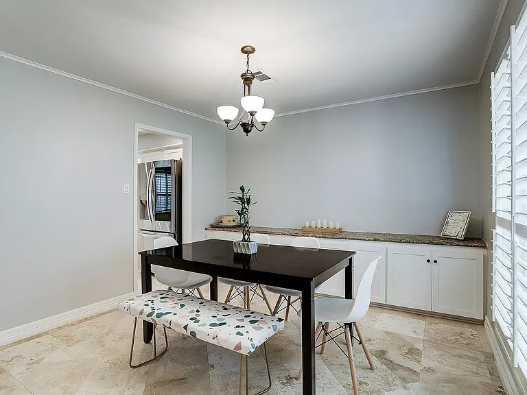 12523 Briar Forest Dr — Photo 10