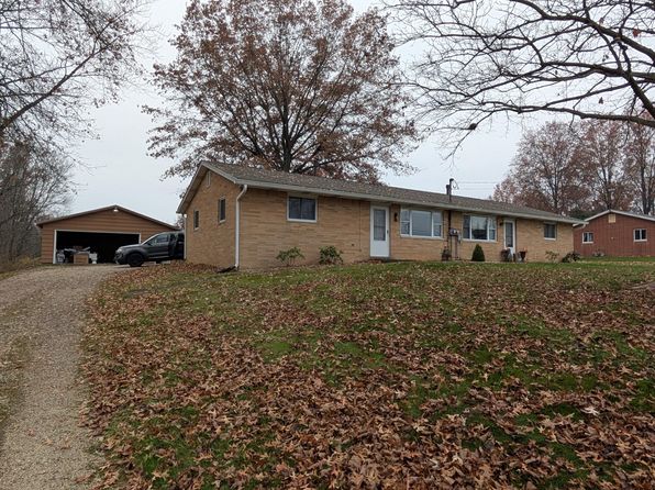 3300 Highland Park St NW