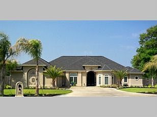 1st image of 29 Shadows Bend Blvd