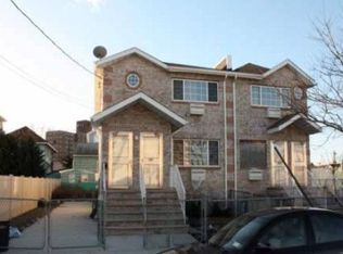 6955 Gouverneur Ave, Arverne, NY 11692