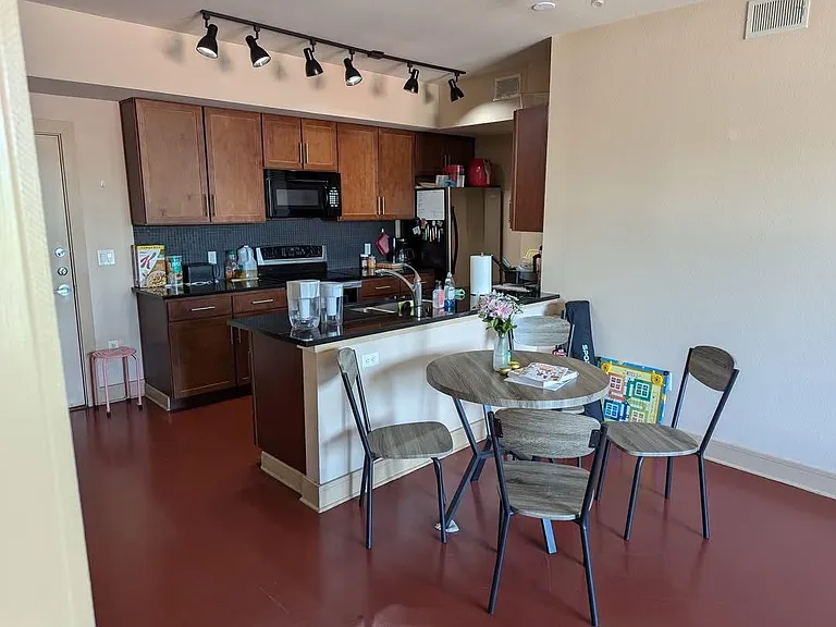 3016 Guadalupe St #205 — Photo 4