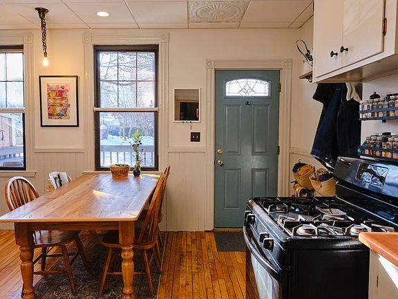 5th image of 174 Neal Street #1