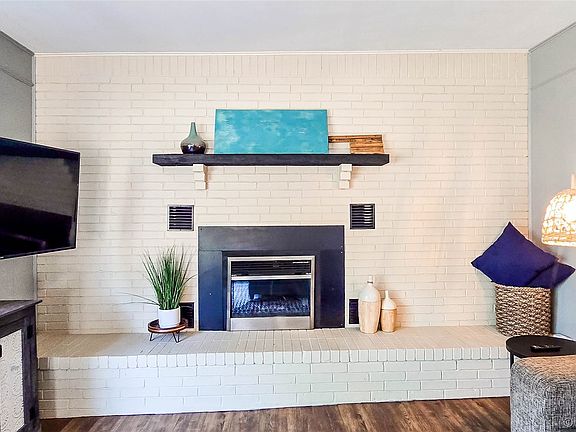 5th image of 1614 Sherwood Rd