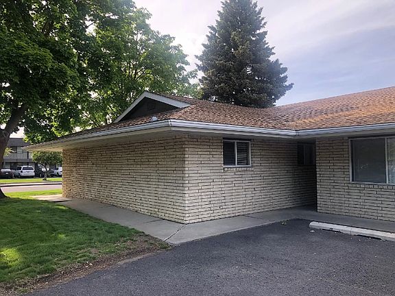 4th image of 6104 N Lidgerwood St #6