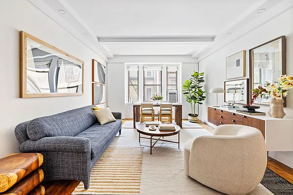 Sold by Compass | media 1