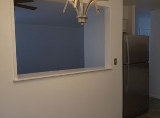 4242 Brentwood Ln #1, Waukegan, IL 60087