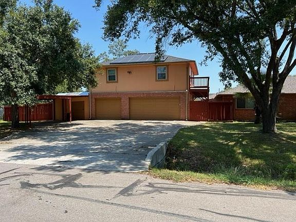 3rd image of 118 Estate Dr