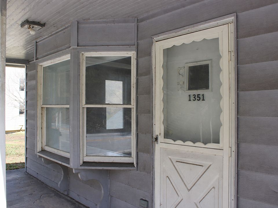 1st image of 1351 S George St
