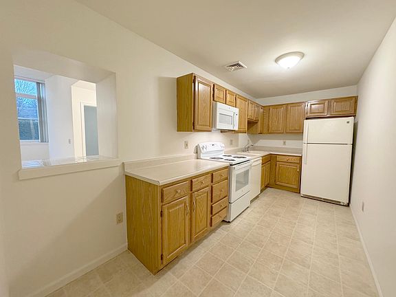 5th image of 431 E Belvidere St #F-2
